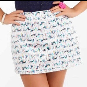 Size 4 lilly Pulitzer buoy skirt in excellent condition